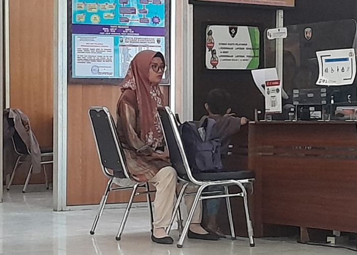 Belanja di Pasar 16, Bidan Yuni Tak Sadar Tas Sandangnya Sudah Terbuka, Ternyata Ada yang Hilang