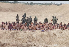 Bejat ! Aksi Tentara Israel, Warga Palestina ditangkap dengan Mata ditutup dan hanya Memakai Pakaian Dalam. 