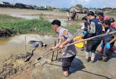 Nelayan Tewas Dalam Posisi Masih Memegang Alas Setrum Ikan