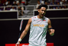 Top! Alwi Farhan Amankan Tiket Perempat Final Singapore Open 2026 usai Kalahkan Peringkat 1 Dunia