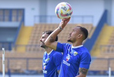 No Problem Tanpa Beckham, Pelatih Persib Tandai Sederet Pemain Persebaya Ini: Mereka Berbahaya!