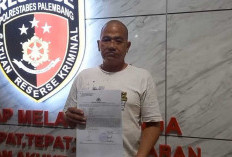 Pertanyakan Bukti Kesultanan di Media Sosial, Erwin Dijemput 'Anggota' Lalu Dikeroyok, Mukanya Babak Belur