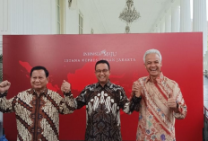 VIRAL! 3 Bacapres Kompak Pakai Batik Parang Saat Makan Siang Bareng Jokowi, Ini Lho Arti Makna Batik Parang
