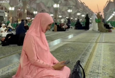 Kacau! Transgender Isa Zega Tuai Kontroversi Usai Pakai Hijab Saat Umrah, Polisi Siap Usut