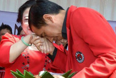 Benarkah PDIP Main Dua Kaki di Pilpres 2024? Hanya Tuhan, Mega dan Jokowi Yang Tahu