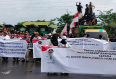Aksi Massa Tandingan Dukung Penuh PJ Bupati Banyuasin, Sebut Beberapa Keberhasilannya