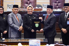 Pj Gubernur Elen Setiadi Bersama Pimpinan DPRD Sumsel Tandatangani Nota Kesepakatan KUA dan PPAS APBD Provinsi