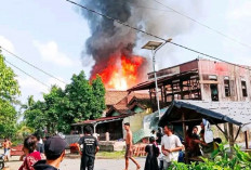 Teluk Lubuk Membara, Empat Rumah di Tepi Lematang Dilalap Api
