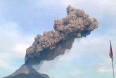 PVMBG: Informasi Gunung Lewotobi Laki-laki di NTT Erupsi, Kolom Abu Capai 1.000 Meter, Status Level Siaga!