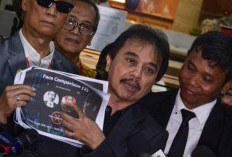 Belum Usai, Roy Suryo Klaim Punya Salinan Ijazah Jokowi dari KPU DKI dan Yakini 99,9 Persen Palsu: Bukti Kuat!