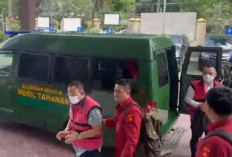 8 Tersangka Korupsi Minyak Pertamina Resmi Diserahkan ke Jaksa, Kerugian Negara Menggunung