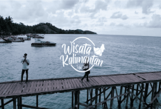 4 Destinasi Wisata Keindahan Pantai Putih dan Pemandangan Laut Biru Kepulauan Kalimantan, Yuk Simak Apa Aja!