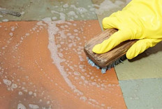 5 Solusi Alami dan Murah untuk Menghilangkan Kerak Semen di Lantai Keramik Anda