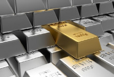 Guncang Pasar! Emas Pecah Rekor Tertinggi Nyaris Sentuh US$3.700, Perak Ikut Terbang!