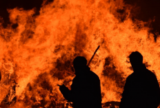 Waduh! Terjadi Kebakaran Hebat Akibat Korsleting Listrik di Jakbar, Hanguskan Rumah dan Gudang Barang Bekas