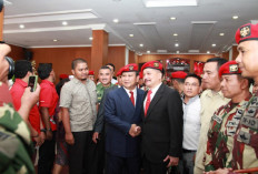 Prabowo Menjalani Operasi Kaki Kiri Akibat Cidera yang Dialaminya Tahun 80-an, Begini Kronologi Lengkapnya...