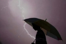 Waspada! Hujan Petir Melanda Wilayah Indonesia, Prakiraan Cuaca BMKG Sabtu (2/12)