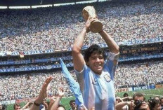 Wow, Makam  Mendiang Maradona Dibuat Khusus dengan Nama M10 