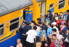 Buruan Pesan, Tiket Kereta Lebaran 2025 Laris Manis! Cek Sisa Kuota Sebelum Kehabisan!
