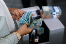Pertumbuhan Ekonomi Indonesia Kuat, Rupiah Justru Loyo di Awal Pekan, Kok Bisa?