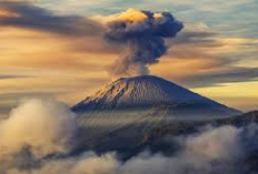 Info! Gunung Semeru Kembali Erupsi, Kolom Abu Vulkanik Setinggi 500 Meter di Atas Puncak, Status Waspada