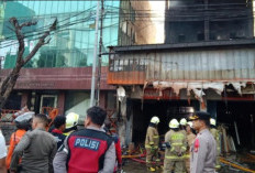 Tragis! Terjebak Kobaran Api, 7 Orang Tewas Kebakaran Toko Bingkai Mampang, Ini Kronologisnya...