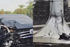 Tragis! SUV Tabrak Tiang Traffic Light di Patung Kuda Jakarta, Pengemudi Tewas