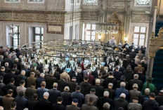 Rahasia Keutamaan Sholat Idul Fitri yang Dijelaskan Ustadz Abdul Somad