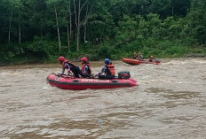 Arus Sungai Enim Deras dan Keruh, Jasad Wasranudin Belum Ditemukan