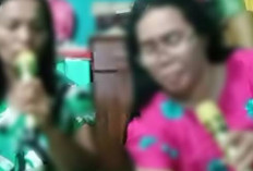 Tragis! Seorang Suami Tega Tikam Istri Saat Asik Live Karoke di Media Sosial