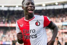 Arne Slot Belum Bisa Move On dengan Anak Asuhnya di Feyenoord