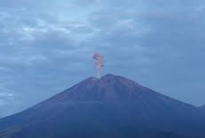 Update Kondisi Gunung Semeru Erupsi 2 Kali, Semburan Abu Vulkanik Hingga 700 Meter di Atas Puncak, Cek Disini!