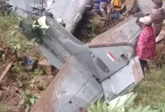 Warga Evakuasi Korban Kolonel Adm Widiono Meninggal Dunia, Tiga Awak Pesawat Hilang Kontak