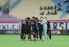Komdis Hukum Persis Bayar Rp 250 Juta Gegara Flare, Striker Timnas Juga Dapat Larangan Bermain 2 Pertandingan!