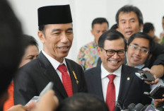 Pramono Izin Maju Pilgub Jakarta dari PDIP, Presiden Jokowi Malah Tertawa, Lantas Bilang Begini!