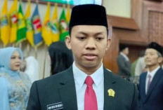 Rizqi Iskandar Anggota DPRD Termuda Jateng, Diduga Gunakan AI Untuk Kerjakan Tugas Kuliah: Minimal Ga Nyusahin