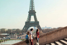 Seorang Turis Jerman Tewas dan 2 Orang Terluka dalam Serangan Penikaman di dekat Menara Eiffel, Paris. 