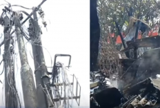 Tragis! Kebakaran Dahsyat Akibat Tiang Listrik Korslet di Keramat Jati, Hanguskan Rumah dan Kios