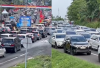 Parah! Arus Kendaraan Menuju Puncak dan Lembang Macet Sejak Pagi di Libur Isra Mikraj