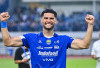 Persib Kokoh di Puncak, PSM Pastikan Bertahan di Super League