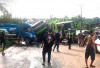 'Adu Kuat' Truk Tronton Vs Truk Tangki, Macet Total Warga Banyuasin Kesal Tiada Hari Tanpa Kecelakaan