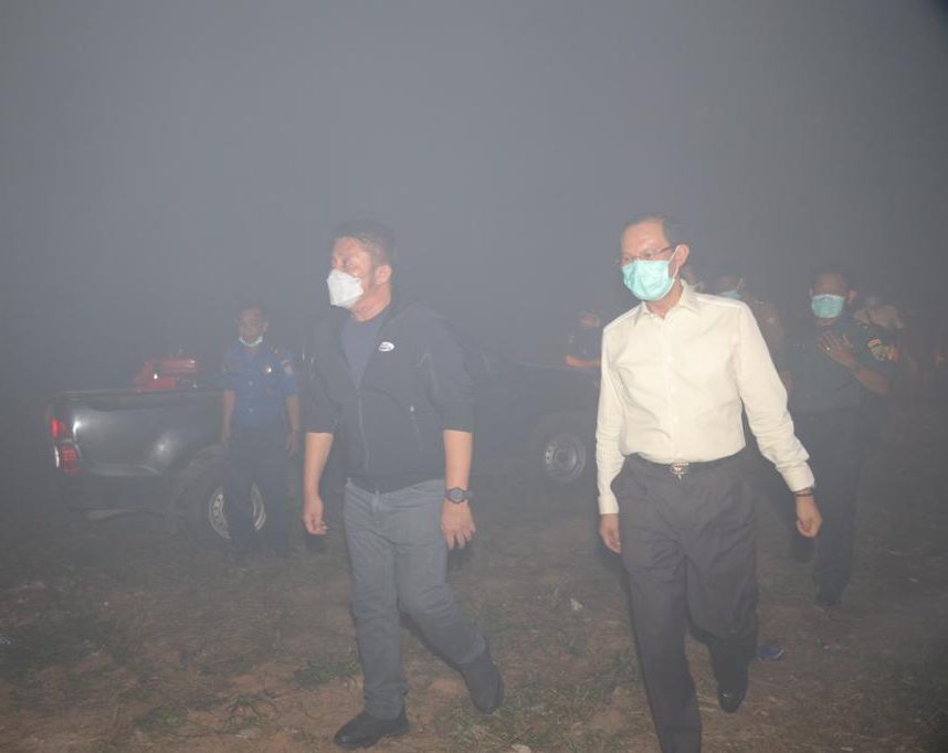 Kebakaran Sampah di TPA, Wali Kota Palembang dan Gubernur Sumsel ‘Turun Tangan’