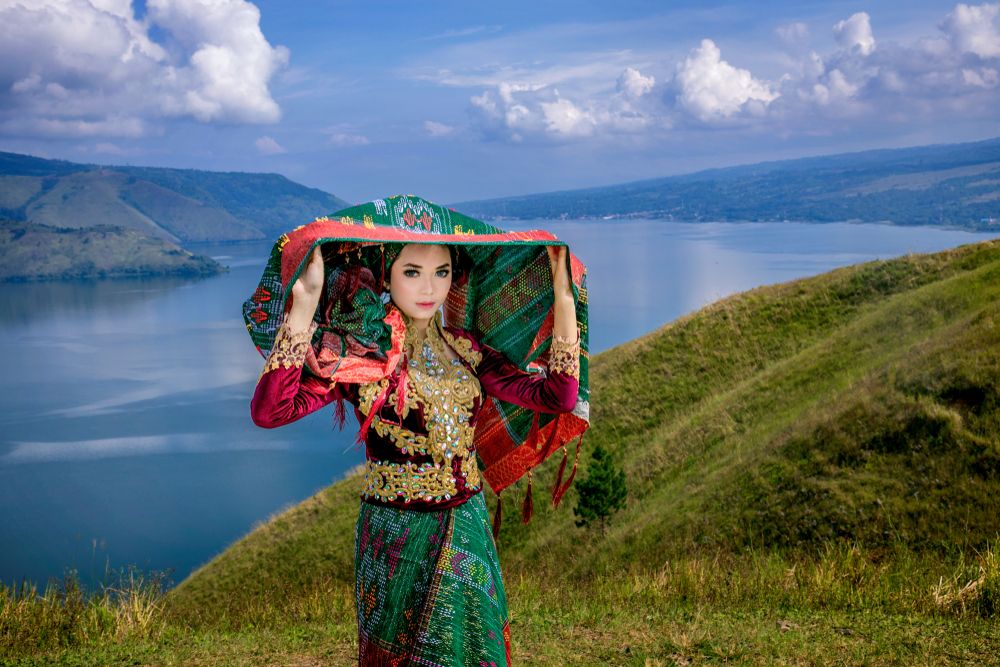 7 Danau Indah di Sumatera Ini Berada Diatas Pegunungan Bukit Barisan, Tercipta Karena Letusan Gunung Berapi