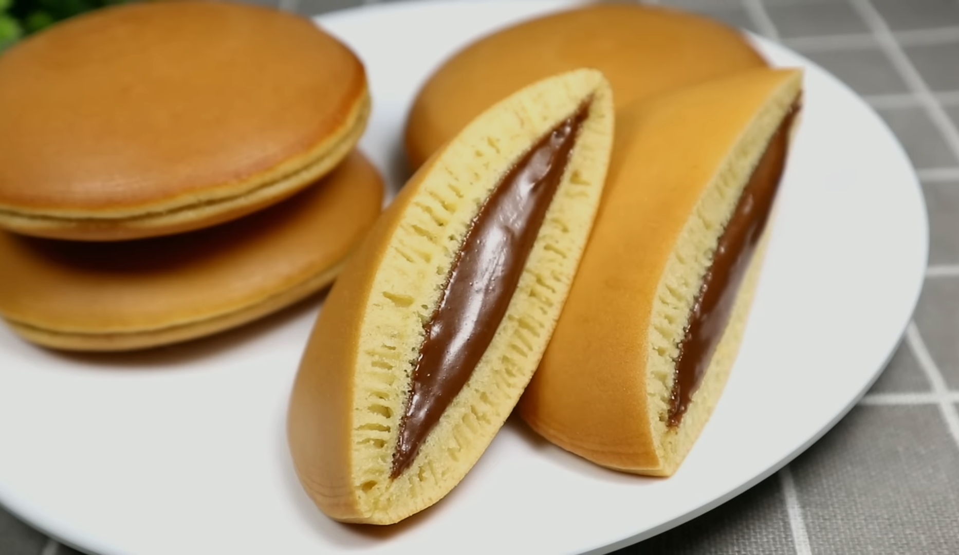 Kudapan Japanese Pancake Dorayaki, Mudah Kesukaan Kids Dirumah ini Resepnya Moms