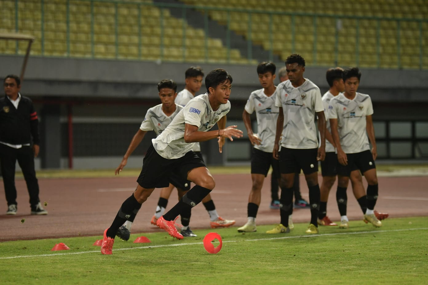 Berharap Suporter Selalu Penuhi Stadion saat Indonesia Mainkan Pertandingan