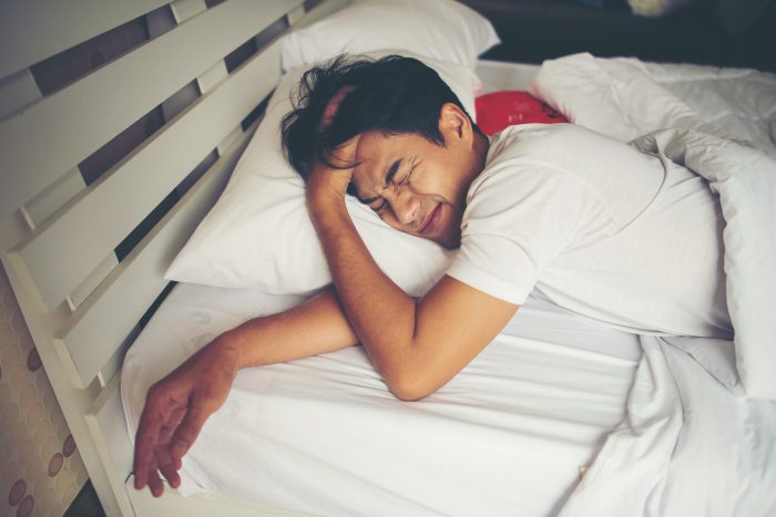 Bukan Dengan Minum Kopi, Ini Cara Mengobati Insomnia Paling Ampuh Agar Cepat Tidur