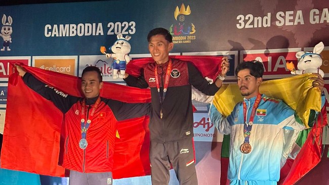 Panitia SEA Games Kamboja Kampungan, 2 Kali Lampu Mati Saat Pengalungan Medali Emas Atlet Indonesia