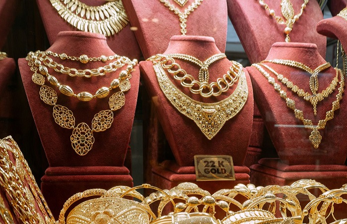 Jangan Sampai Ketipu, Ini Dia Tips Aman Investasi Perhiasan Emas Agar Nggak Rugi