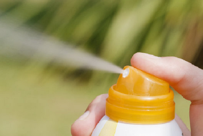 Bingung Mau Pilih Sunscreen Spray ? Nih Rekomendasi Sunscreen Spray Terpopuler